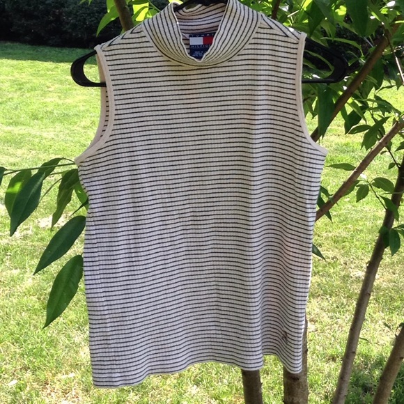 Vintage Tommy Hilfiger Top - Picture 1 of 4